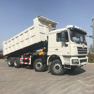 Shacman 8X4 camiões de descarga para máquinas pesadas LHD tanque de carga dimensão 6800 * 2350 * 1600mm